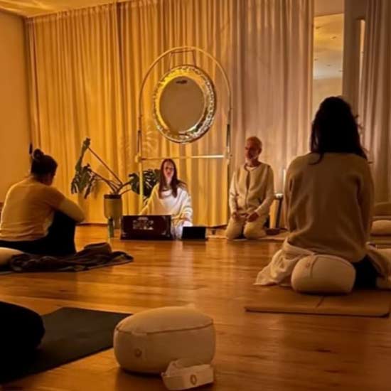 yoga-retreat-soundhealing yoga retreat soundhealing